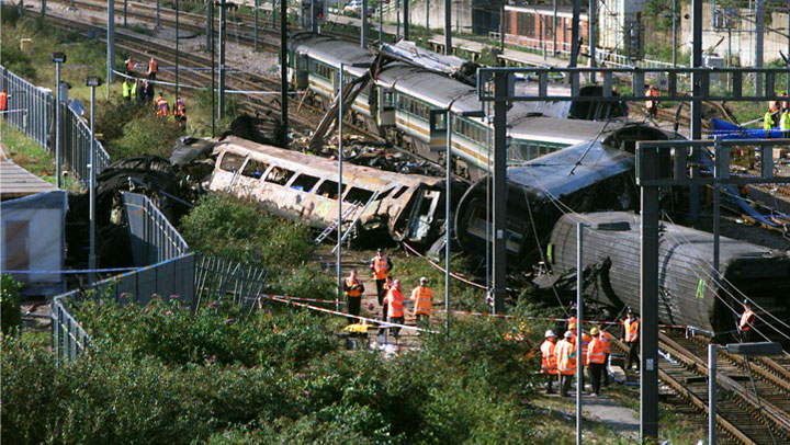 Paddington-crash-image